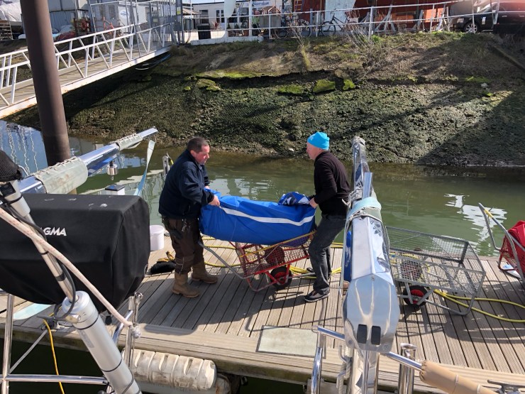 8BA3A258-5483-43C3-9933-A4A52F5358BF