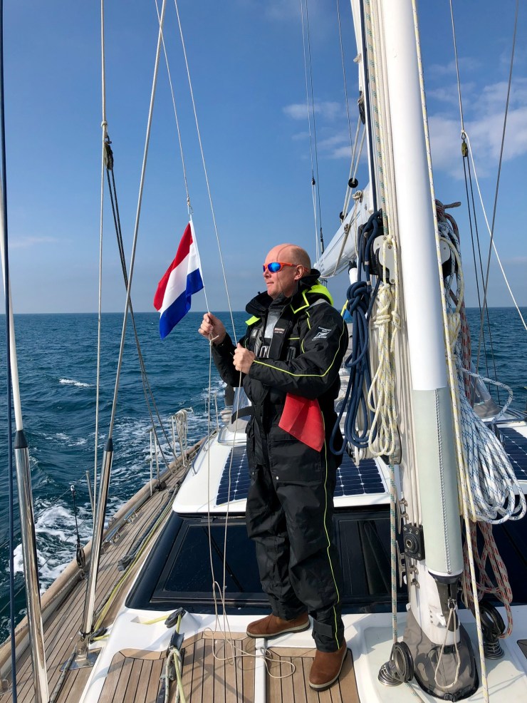 58086AF8-AA84-4E22-8760-FCFCE3848F44