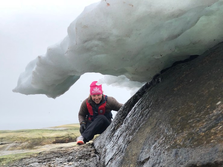 8AC601AA-3E81-429A-A4B1-0FCCF2CFE763