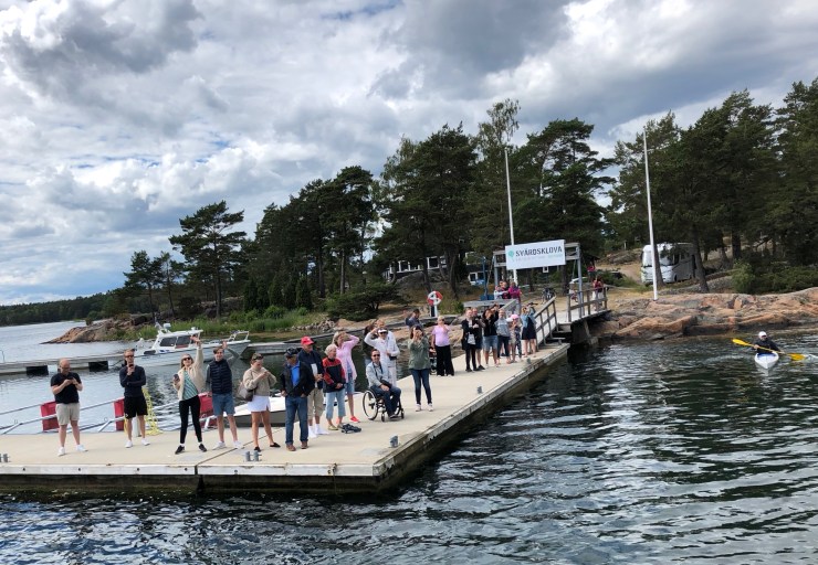 D74F59C6-2951-4D7A-BEEB-DB7B5E95E805